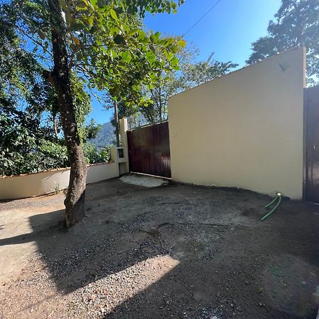 Vista Pro Mar Villa Ubatuba Buitenkant foto